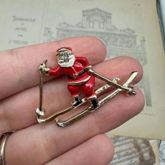 Vintage BJ Skiing Santa Brooch Pin - Picture 2 of 3